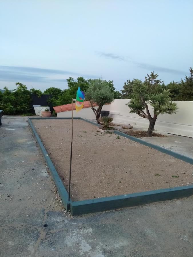 Logement Entre Mer Et Montagne Roujan Exterior foto